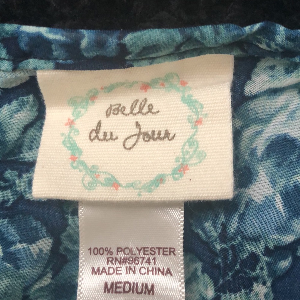 Belle du jour‎ Blue Flower Blouse - Picture 2 of 3